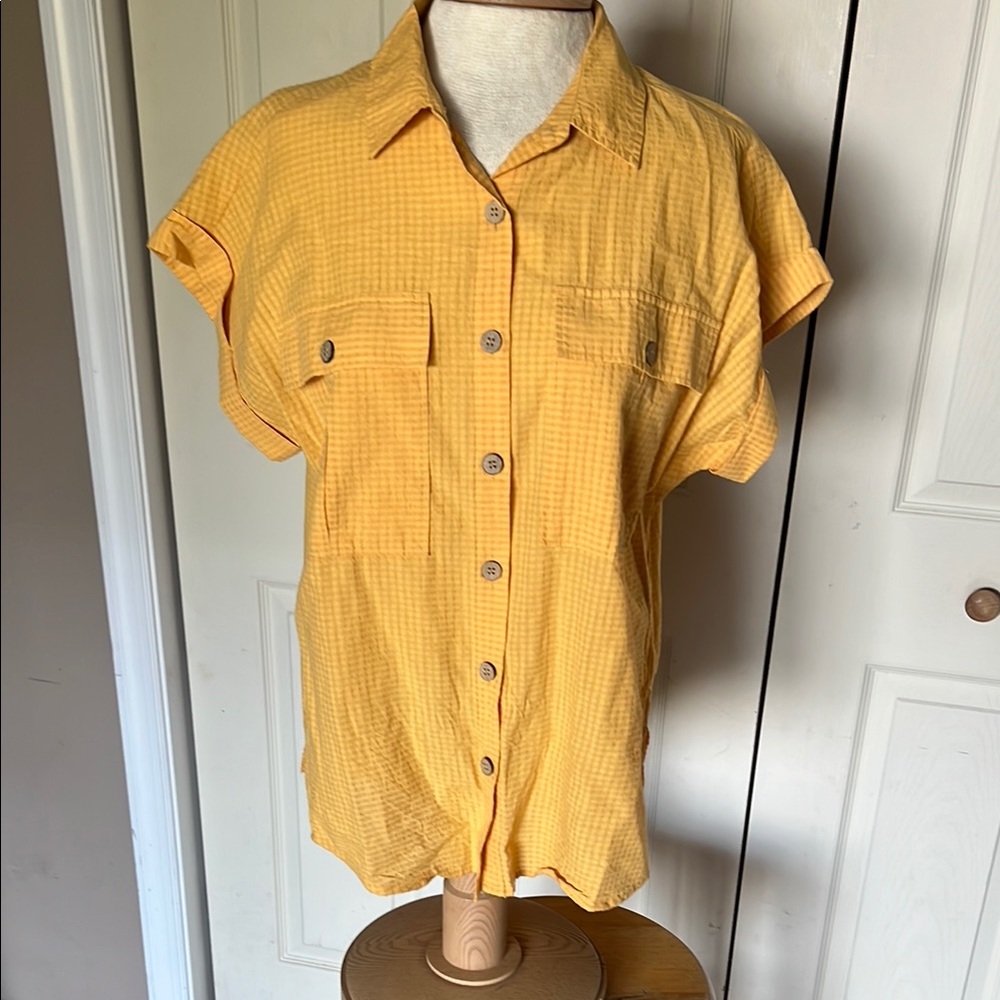 a.n.a Mustard Short Sleeve Shirt